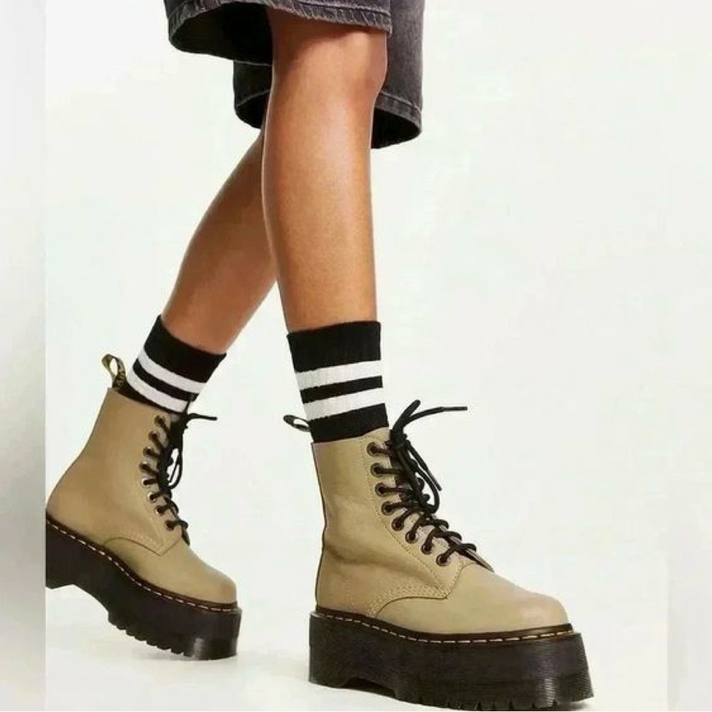 Dr. Martens 1460 PASCAL MAX NWT - Picture 4 of 10